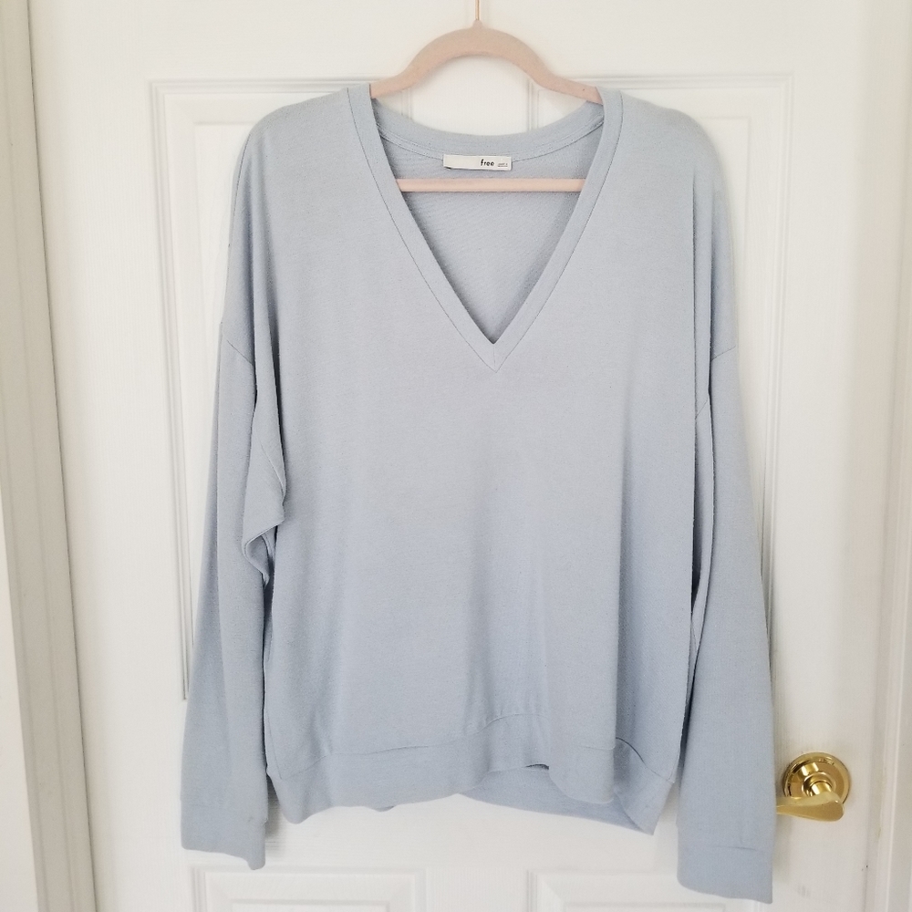 Wilfred Free V-Neck Long Sleeve